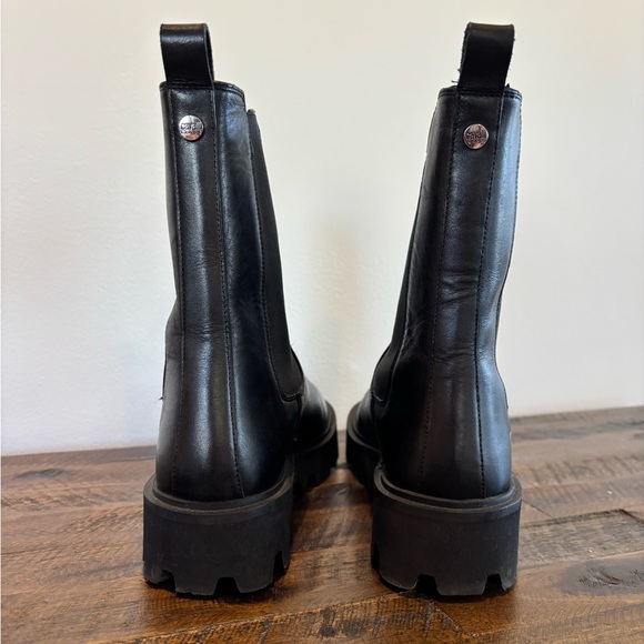 Cavalli Class Black Leather Chelsea Lug Booties with Gold Logo - Picture 4 of 9